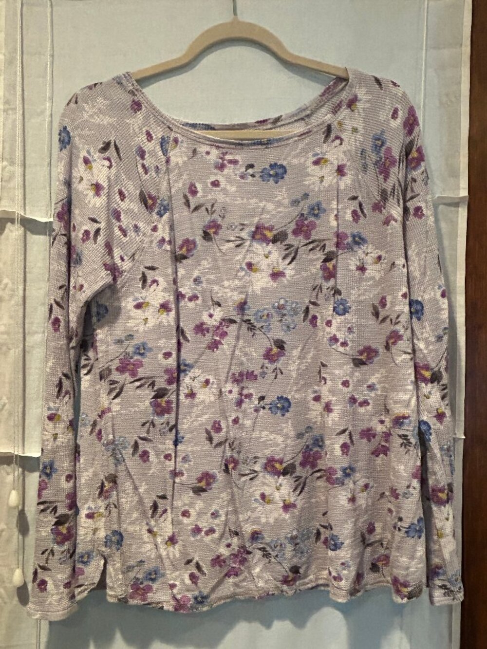 J. Jill Long sleeve Floral Shirttail tee - waffle weave, pima cotton, Size M